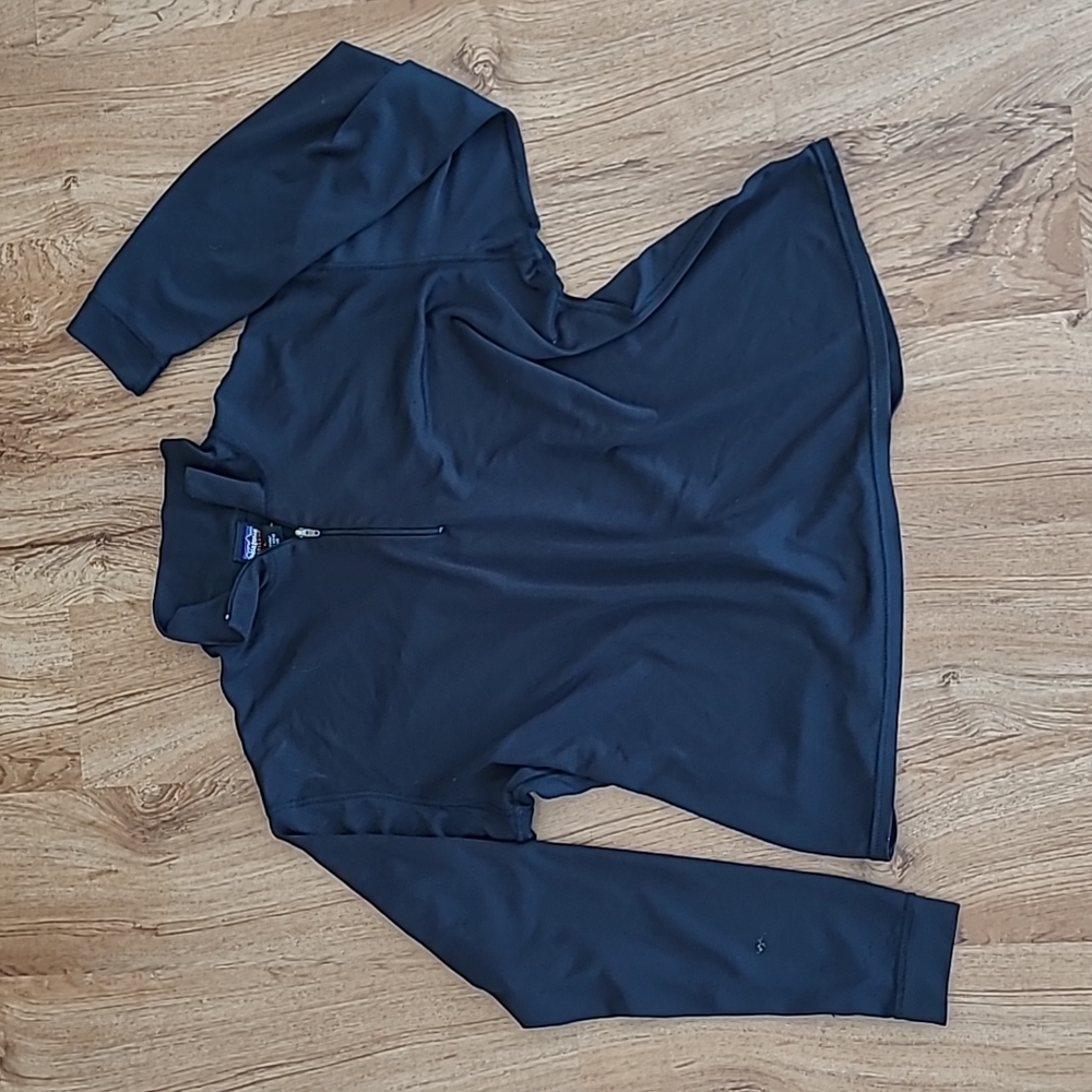 Patagonia zip base layer
